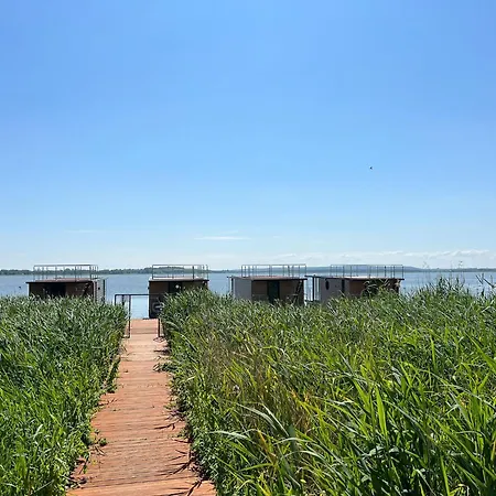 A Comfortable House On The Water For 6 People * Lazy (West Pomeranian)